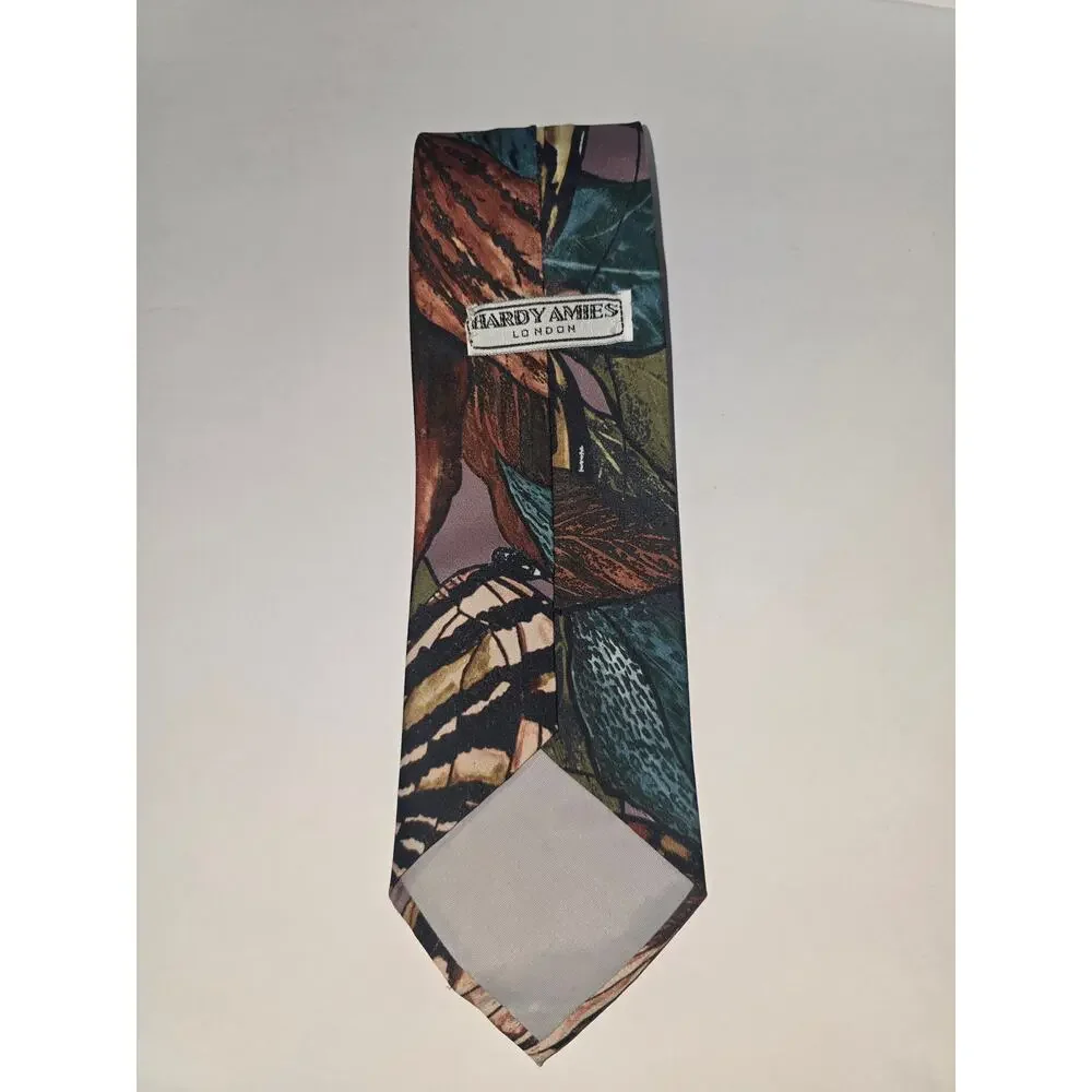 Hardy Amies 100% Silk Hand made Tie